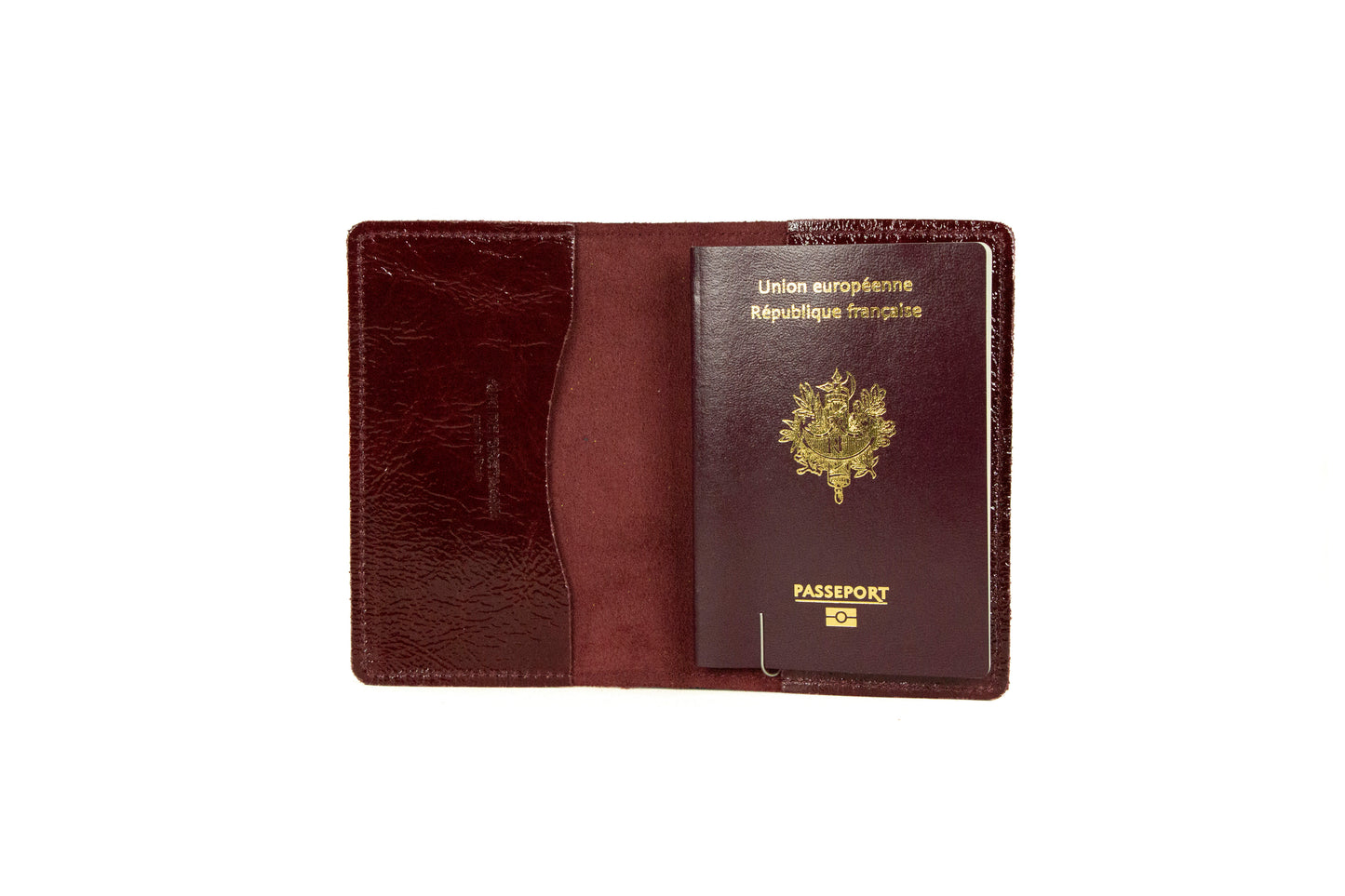 Etui Passeport – Vernis Bordeaux